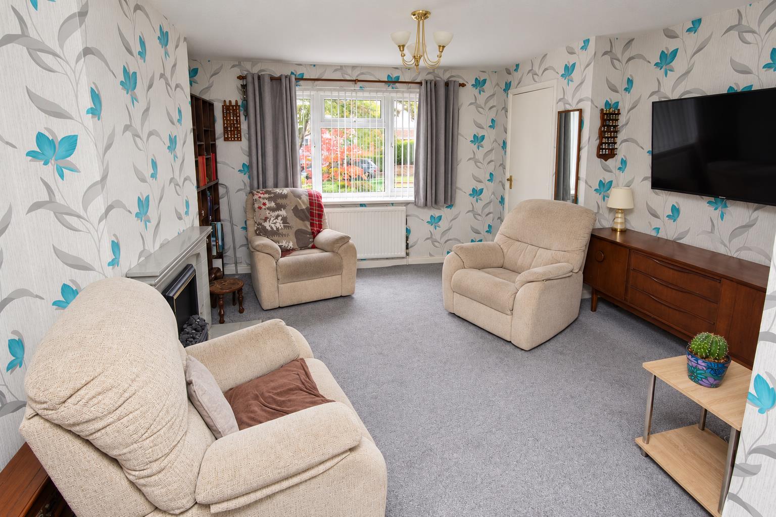 Fullbrook Crescent, Tilehurst, Reading